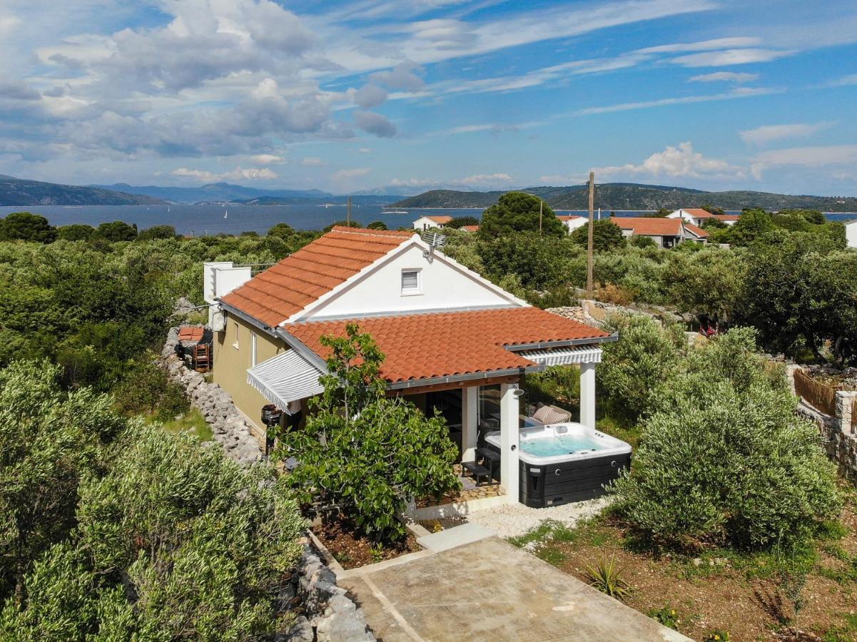 Vila Lila Mali Drvenik Exterior photo